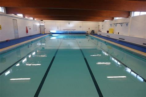 Lealands High School Luton Swimming Pool Playfinder