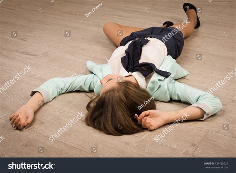 Crime Scene Simulation College Girl Lying Foto Stok 137453624 Shutterstock