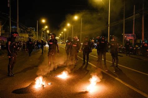 Ecuador Raises Death Toll From Prison Riots To 79 Police Chief Warns