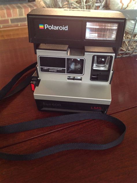 Polaroid One Step Sun 600 Instant Film Land Camera Etsy Polaroid
