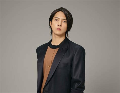 Tomohisa yamashita facts and ideal type tomohisa yamashita (山下 智久) also known as yamapi (山p) is a japanese singer, actor, and tv host under johnny's entertainment/sme japan. Yamashita Tomohisa reveals jacket cover for 'Nights Cold ...