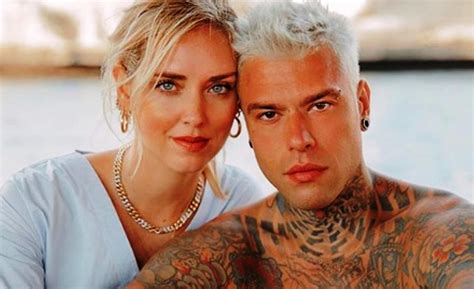 Digital entrepreneur chiara ferragni and her husband, musician fedez, are doing their ferragni updated her 18.6 million instagram followers later in the day announcing that they had raise a total of. Chiara Ferragni per i 30 anni di Fedez: 