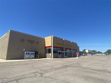 Renovations will soon begin on Holdrege Hy-Vee | Hits 106 - The Tri