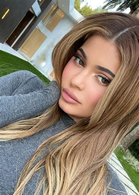 Check spelling or type a new query. Kylie Jenner Charcoal Grey Bodysuit Spring Summer 2020 | SASSY DAILY Fashion News