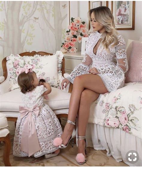 ¡combinación Perfecta Hermosos Vestidos Para Madre E Hija Padres