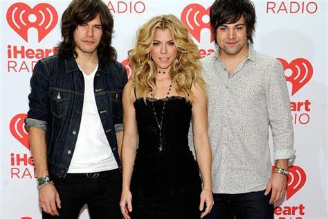 The Band Perry Set to Kick Off Super Bowl 2014