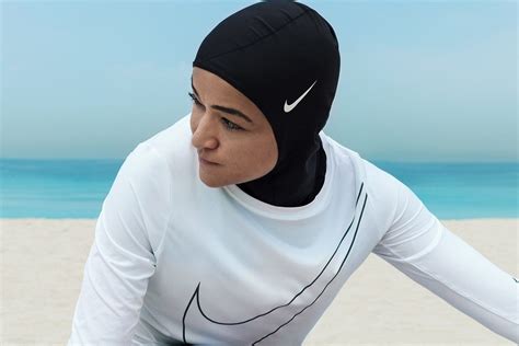 Nike New Pro Hijab For Female Muslim Athletes Simplemost