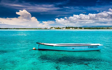 572835 Nature Landscape Mauritius Island Tropical Sea Boat Clouds