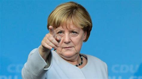 Merkel Vil Ikke Være Den Frie Verdens Leder Men Hun Kan Blive Det