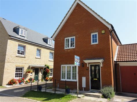 Martin And Co Bury St Edmunds 3 Bedroom Link Detached House Let In Northern Rose Close Bury St