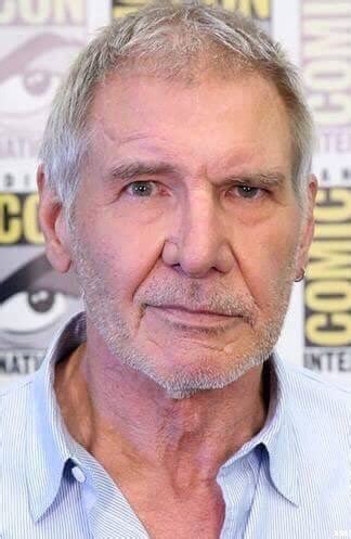 If You Cover Half Of Harrison Ford S Face With Your Thumb You Can See