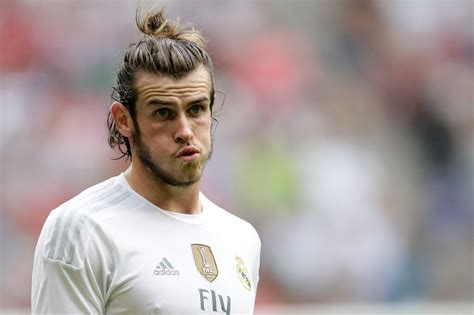 Aliens, initiations & bad dreams | very random questions with gareth bale and joe rodon. Gareth Bale likely to return to Real Madrid this summer ...