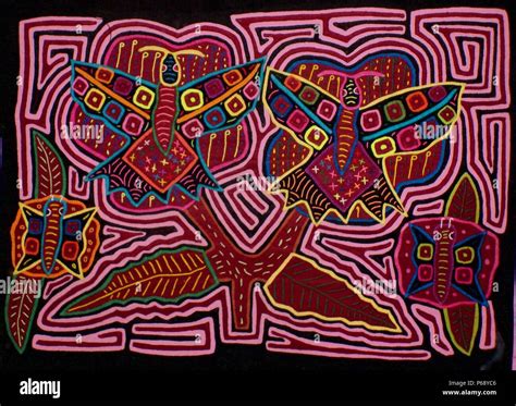 Mola Textiles Indios Kuna Por Artista Representando Un Animal
