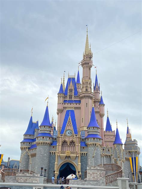 Cinderella S Castle Perennial Border Cinderella Castl