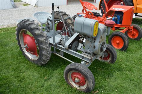 Photo Gallery Massive Antique Tractor Collection 30 Years In The Making Onallcylinders