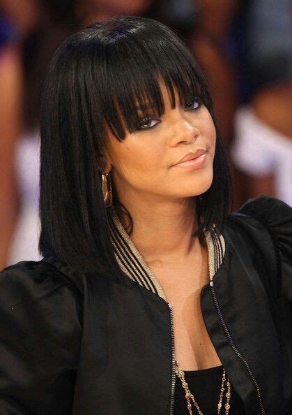 Rihanna Bang Shoulder Length Hair Hairstyle Rihanna