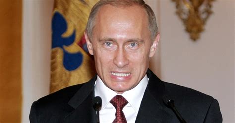 Władimir putin powiedział w środę, że konflikty regionalne na bliskim wschodzie mogą przerodzić się w iii wojnę światową. Władimir Putin chce ukraść Ukrainie