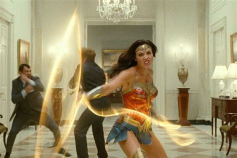 Can Wonder Woman 1984 Still Lasso Big Revenues With A Simultaneous Hbo Max Release Thewrap
