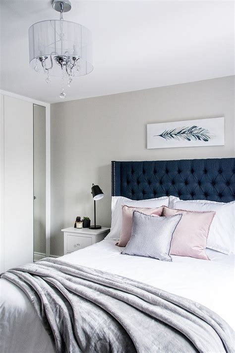 20 Navy Blue Headboard Bedroom Ideas