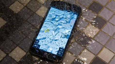 Kyocera Hydro Icon Review Waterproof Icon Fails To Make A Splash