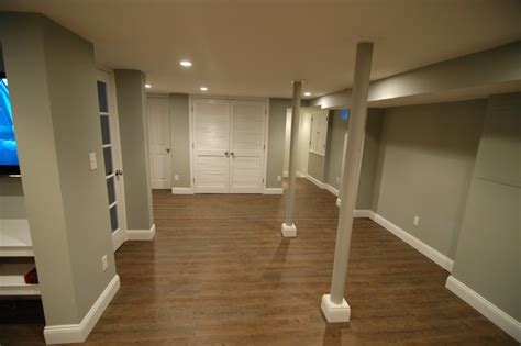 If you live in a typical suburban house, chances are good you have a side yard — a barren little strip of land between the side of the house and the fence covered in grass or rocks and probably not much else. Center Hall Colonial Basement Renovation - Traditional ...