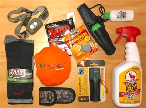 20 stocking stuffers for hunters man makes fire