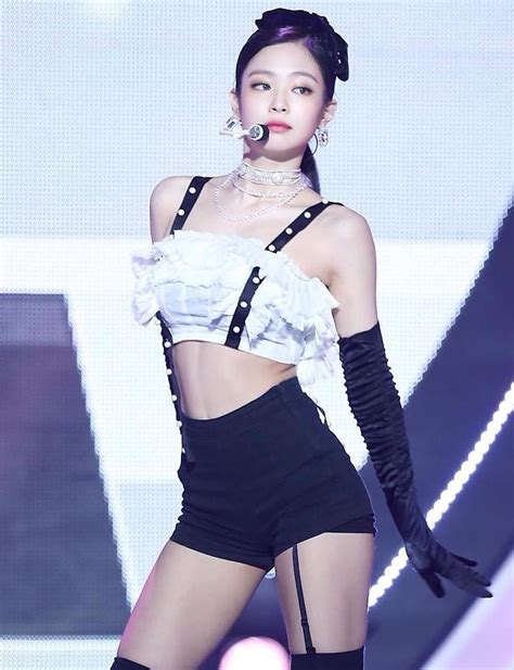 Although i personally like bts better, i still think the girls have some talent. Jennie Kim Bio, Age, Height, Weight, Boyfriend, Profile & Facts (2020) | Profilesio