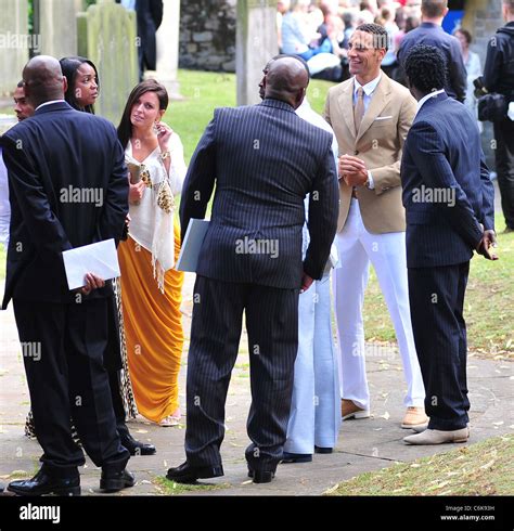 Rio Ferdinand And Rebecca Ellison The Wedding Of Sol Campbell And