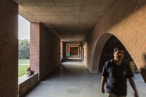 Galería De El Legado De Louis Kahn En Ahmedabad Bajo El Lente De Laurian Ghinitoiu 2