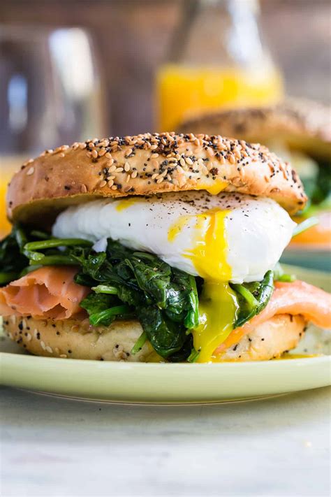 Cook for 2 to 2 1/2 minutes. Eggs Florentine Bagel with Smoked Salmon - Foodness Gracious
