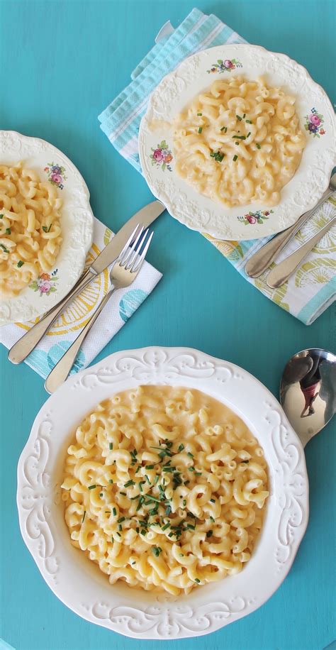 My mom used to make mac & cheese and i couldn't really eat it because the cheese would curdle and become grainy in the sauce. Light{er} Creamy Homemade Macaroni & Cheese
