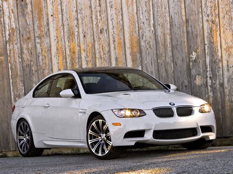 Bmw m3 e92 coupé vorsteiner gtrs3 widebody spots. Car Wallpapers: 2011 bmw m3 coupe wallpaper