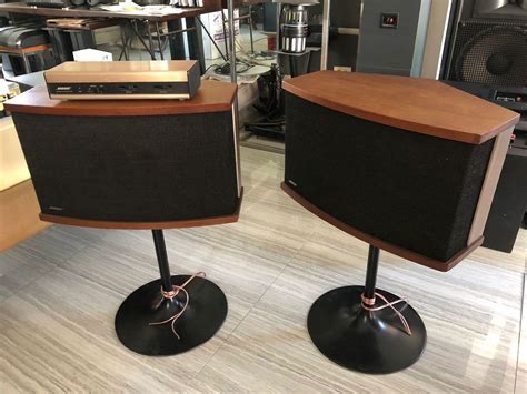 Bose 901 Series V W Active Eq And Original 3 Pc Bose Tulip Stands