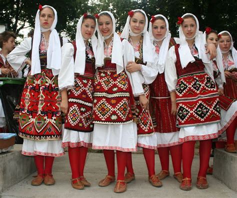 Macedonia Folk Costume Traditional Outfits Bulgarian Clothing
