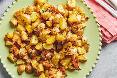 The Best Parmesan Roasted Potatoes Recipe — The Mom 100