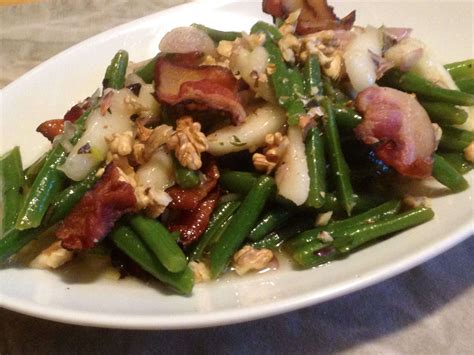 Birnen Bohnen und Speck Salat