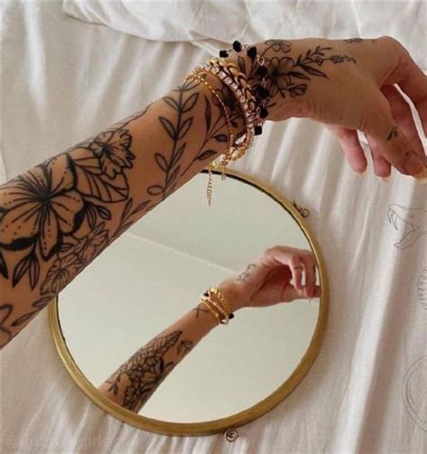 do you know these cute female tattoo pattern and tattoo placement