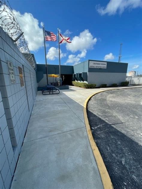 sw florida regional juvenile detention center