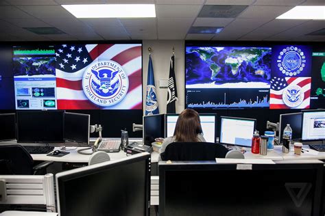 A Look Inside The Department Of Homeland Securitys Cyberhub The Verge