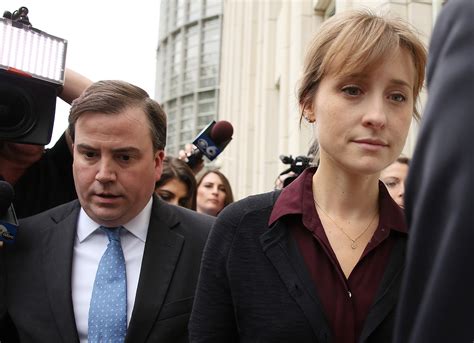 Allison Mack Pleads Guilty To Charges In Nxivm Sex Cult Case In Touch Weekly