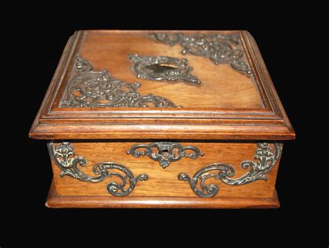 Decorative French Oak Trinket Box For Sale Classifieds
