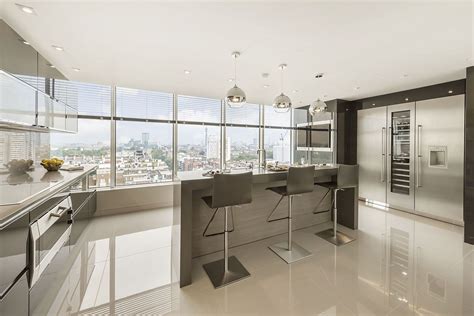Luxury London Apartment Kitchen In The Sky Pinterest London