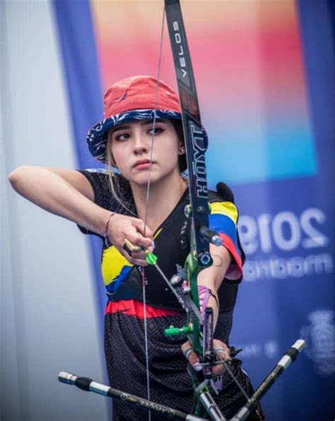 Valentina Acosta Giraldo Colombia Archery Women Athlete Female