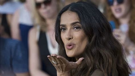 Salma Hayek Usó Una Imagen De “la última Cena” Para Seguir Celebrando En Instagram