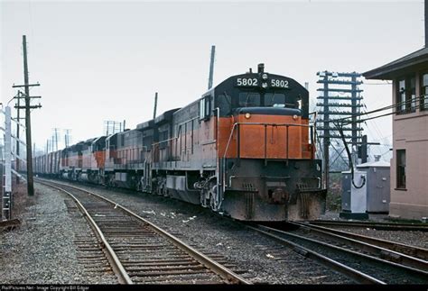 Railpicturesnet Photo Milw 5802 Milwaukee Road Ge U36c At Tukwila