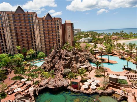 The Best Family Resorts In Hawaii For Your Next Getaway Hawaii Resorts Family Friendly