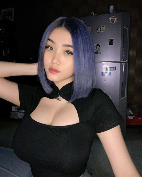 Anastasya Khosasih Huge Tits Asian Model