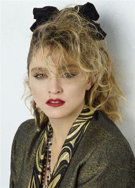 Les Plus Belles Coiffures De Stars Dans Les Années 80 Elle 80s Madonna Prodotti Per Capelli