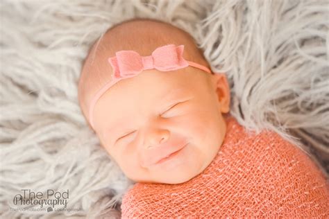 Smiling Newborn Baby Pictures Los Angeles Los Angeles Based Photo