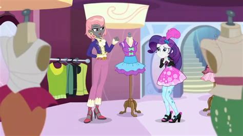 Equestria Daily Mlp Stuff Equestria Girls Displays Of Affection